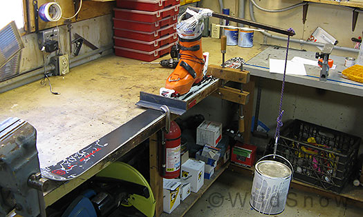 Backcountry skiing boot flex test rig. Backcountry skiing boot flex test rig.