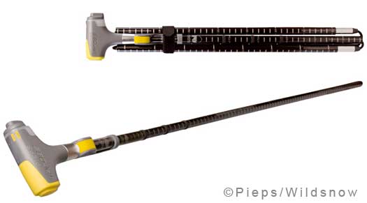 Pieps-Review-Caleb-iprobe The Pieps Iprobe, shown collapsed and assembled.