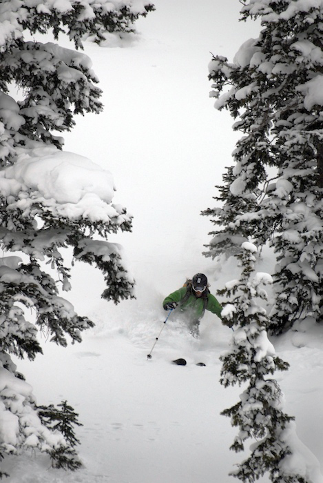 photoessay-marbleshredfest-benvert Ben finds the deep spots in the glades.