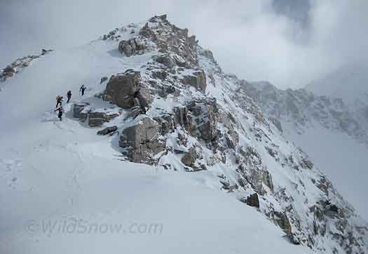 IMG_9737-west-butt-ridge The boys on the ridge cramponing the wild snow.