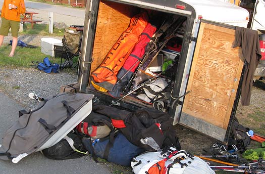 OK, to be fair, this is more what we looked like at the Golden Nugget RV park. But still, couldn't they stand a bit of baggage along with the road grader and abandoned vehicals? Golden Nugget Anchorage