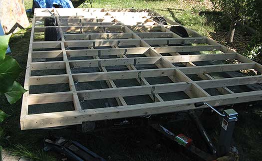 Portahut floor framing. Portahut floor framing.