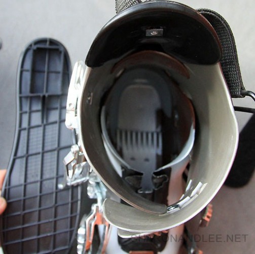 Backcountry skiing Scarpa footboard. Backcountry skiing Scarpa footboard.