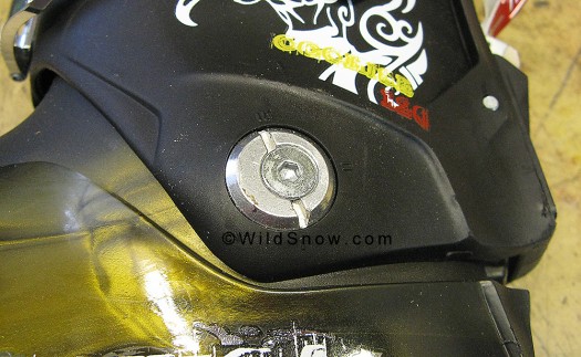 Cuff alignment cant rivet. Cuff alignment cant rivet.
