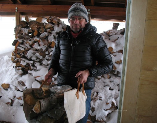 Unlike pampered European accommodations, we had to carry our own wood. Unlike pampered European accommodations, we had to carry our own wood.