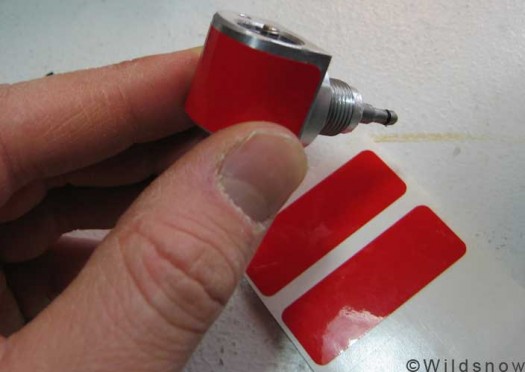 Snowpulse-refill-stickerhousing