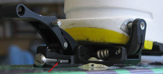 La Sportiva ATK RT binding touring lock. La Sportiva ATK RT binding touring lock.