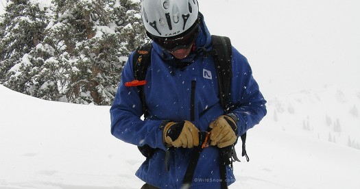 Float buckle, backcountry skiing airbag backpack. Float buckle, backcountry skiing airbag backpack.