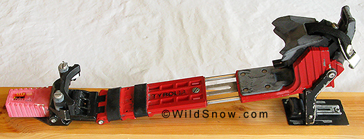 Tyrolia TRB backcountry skiing binding. Tyrolia TRB backcountry skiing binding.