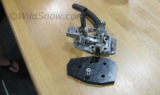 B&D Ski Gear toe riser for classic Dynafit TLT. B&D Ski Gear toe riser for classic Dynafit TLT.