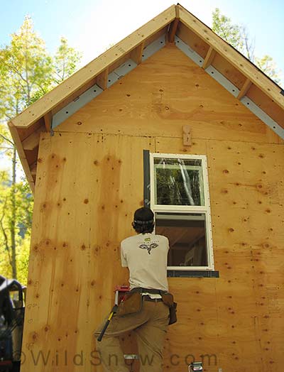 Getting those Lowes budget windows going. Getting those Lowes budget windows going.