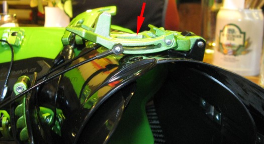 One and Free Touring double pivot buckle for ski mountaineering. One and Free Touring double pivot buckle for ski mountaineering.