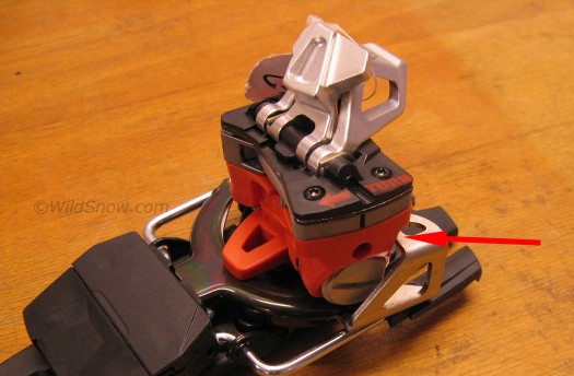 Radical series binding with Antitwist aftermarket solution. Radical series binding with Antitwist aftermarket solution.