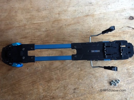 Underside of entire plate system. Salomon anodized blue adversely Atomic will be yellow. Underside of entire plate system. Salomon anodized blue adversely Atomic will be yellow.