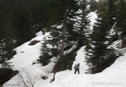 The approach from trailhead to hut is actually quite a hike. The approach from trailhead to hut is actually quite a hike.
