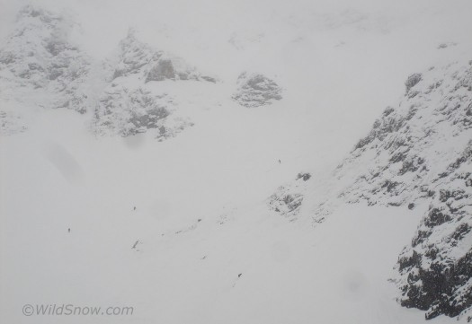 Whiteout on the Hocharn varied from this sort of vis, to almost nil. Whiteout on the Hocharn varied from this sort of vis, to almost nil.