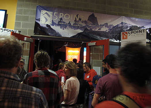 5Point entrance last evening. Full house, 750 peeps. 5Point entrance last evening. Full house, 750 peeps.