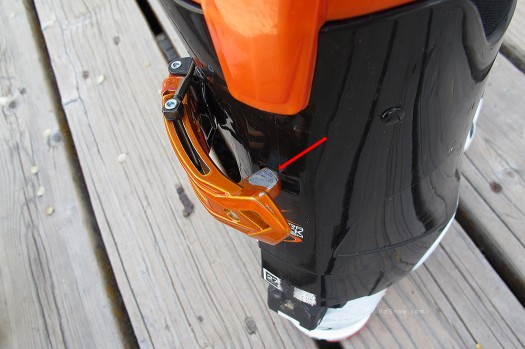 Cuff latch is the 'Ultra-Lock' super simple but super effective. Cuff latch is the 'Ultra-Lock' super simple but super effective.