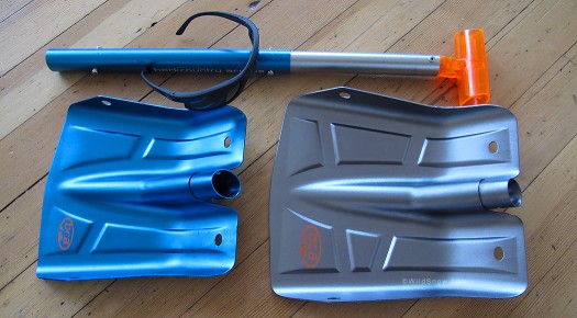 Backcountry Access B Series avalanche rescue shovels, B-1 to left, B-2 to right. Backcountry Access B Series avalanche rescue shovels, B-1 to left, B-2 to right.