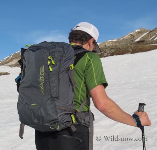 Retractable ski cable and slim pack are a great fit for my 6 foot + frame.  