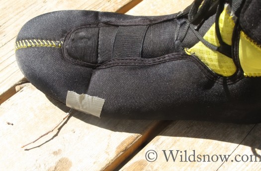 Abrasion was present in the fold of the liner. Similiar to Louie I tried to duct tape solution with limited results. Abrasion was present in the fold of the liner. Similiar to Louie I tried to duct tape solution with limited results.