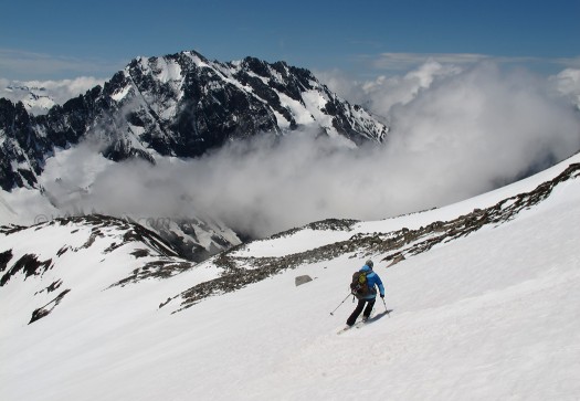 On Sahale Arm, Johannesburg Peak is the backdrop. 