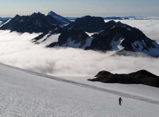 abovetheclouds Backcountry skiing and ski mountaineering on Glacier Peak in the North Cascades