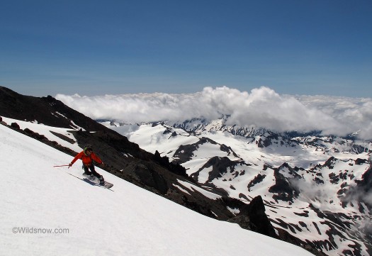 zachboarding Backcountry skiing and ski mountaineering on Glacier Peak in the North Cascades