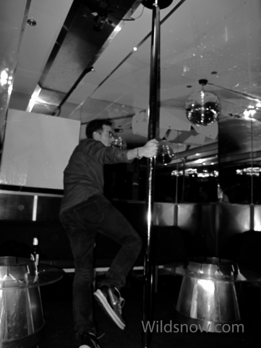 As the crowd downloaded some sought refuge in their hotel rooms while others continued to use their wings, supplied by bartenders, to dance, er pole dance, the night away. Once the crowd downloaded some sought refuge in their hotel rooms whilst others continued to use their wings, supplied by bartenders, to dance, er pole dance, the night away.