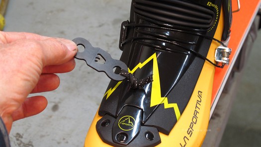Maruelli makes these little tabs to break away at the right force (40 kg) to ostensibly prevent heinous bodily injury. Maruelli makes these little tabs to break away at the right force to prevent heinous bodily injury.