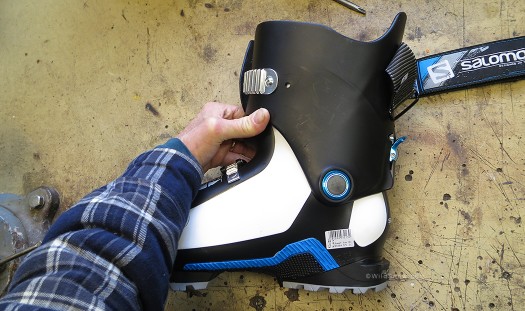 Cuff articulation is average for a beef boot, with friction during rearward movement due to the cuff rubbing and needing to spread a bit as it glides down over the lower shell at the heel. Cuff articulation is average for a beef boot, and fairly stiff during rearward movement due to the cuff rubbing and needing to spread a bit as it glides down over the lower shell at the heel.