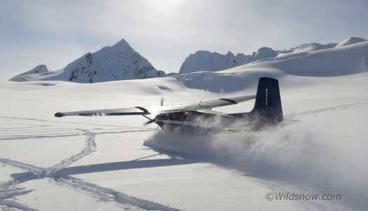 Drake taking off in a cloud of powder. The snow was so deep that he augered in up to the body of the plane when he landed. I was surprised that he was able to take off. That plane is powerful! Drake taking off in a cloud of powder. The snow was so deep that he augered in up to the body of the plane when he landed. I was surprised that he was able to take off. That plane is powerful!