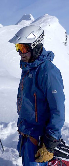 The ME gear is alpinist oriented, somewhat minimalist. The ME gear is alpinist oriented, somewhat minimalist.