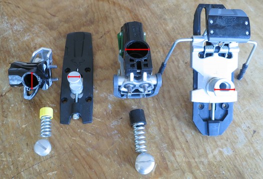 Dynafit Radical (left) and Beast (right) heel internals. Dynafit Radical (left) and Beast (right) heel internals.