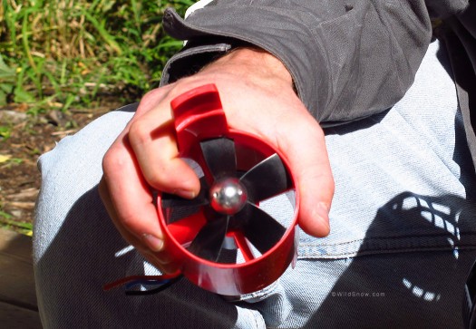 Ducted fan draws 60 amps and does make noise. Similar or same as used for model jets. Ducted fan draws 60 amps and does make noise. Similar or same as used for model jets.