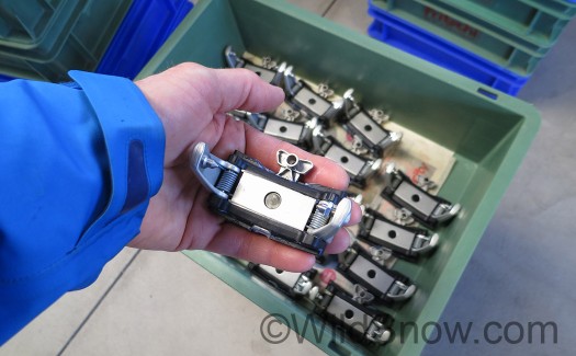 Play that the 'lockout' blocks is caused by the release mechanism. Shown here, the 'carriage' that slides left and right, allowing the binding to open up and hopefully prevent things like ripping ligaments. Play that the 'lockout' blocks is caused by the release mechanism. Shown here, the 'carriage' that slides left and right, allowing the binding to open up and hopefully prevent things like ripping ligaments.