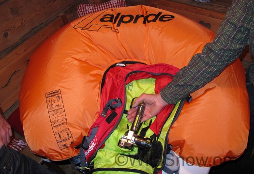 The CO2 cartridge is the same as that used with life preservers. The CO2 cartridge is the same as that used with life preservers.