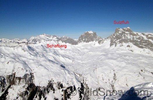 Terrain west of Sulzfluh Hutte, the rolling topography to right is where you can get in fast laps. It's said to be one of the better corn-snow skiing areas during springtime, and isn't too shabby after a good powder storm. Terrain west of Sulzfluh Hutte, the rolling topography to right is where you can get in fast laps. It's said to be one of the better corn-snow skiing areas during springtime, and isn't too shabby after a good powder storm.