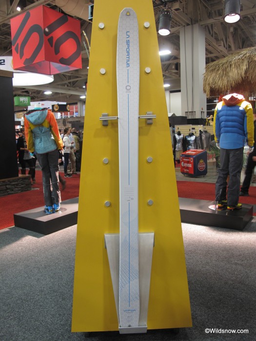 Lasportiva gets white and light with the Vapor Nanon. It fits squarely in the mythical 1 kilo range with an aggressive rocker profile weighing in at 1200 grams in 180 cm length. The ski is made in USA with a kevlar weave composite core and layer of prepreg carbon nanotubes. Additionally Lasportiva released a price point mountaineering race ski, the Syborg, a paulownia wood core ski weighing 800 grams in 160cm length. Lasportiva gets white and light with the Vapor Nanon. It fits squarely in the mythical 1 kilo range with an aggressive rocker profile weighing in at 1200 grams in 180 cm length. The ski is made in USA with a kevlar weave composite core and layer of prepreg carbon nanotubes. Additionally Lasportiva released a price point mountaineering race ski, the Syborg, a paulownia wood core ski weighing 800 grams in 160cm length.