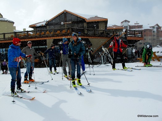 Jeans, spandex speed suits, falling snow, skinny skis, Wick, and the Dynafit crew. We are all set to nachtspektakel in style! Jeans, spandex speed suits, falling snow, skinny skis, Wick, and the Dynafit crew. We are all set to nachtspektakel in style!