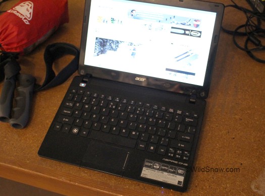 To get a bit more power and larger screen than the dinosaur 9-inch Acers, I've been using the slimmer 11-inch Acer 725 as my main travel netbook. To get a bit more power and larger screen than the dinosaur 9-inch Acers, I've been using the slimmer 11-inch Acer 725 as my main travel netbook.