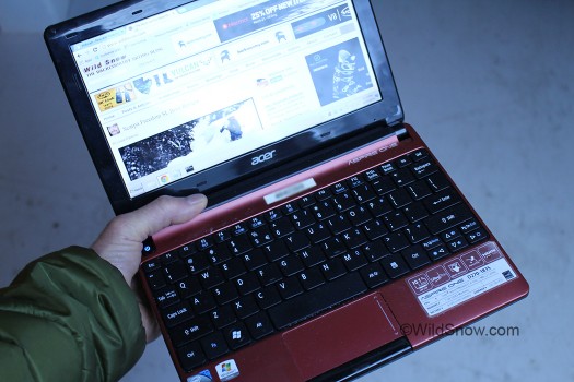 Acer D270 used for backcountry skiing blogging. Acer D270 used for backcountry skiing blogging.