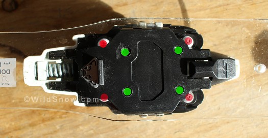 Front screw hole patterns. Dynafit Radical in green, 'Viper' in red.