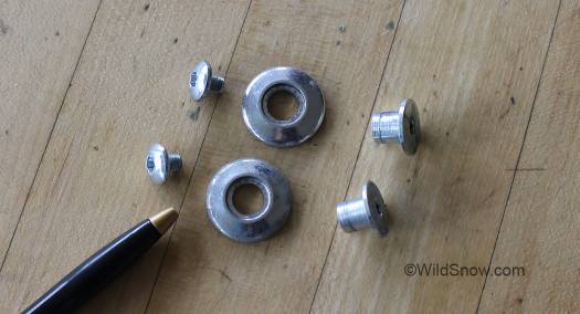 For grins, these are the cuff fasteners. 