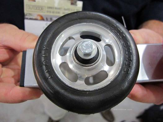 Ratcheting wheel makes this roller ski especially suited for uphill training. Parts are CNCed in Italy. Ratcheting wheel makes this roller ski especially suited for uphill training. It allows you to go uphill in a similar motion to skiing up a skin track. Parts are CNCed in Italy.
