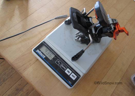 Heel unit weight with 95 mm brake. Heel unit weight with 95 mm brake.