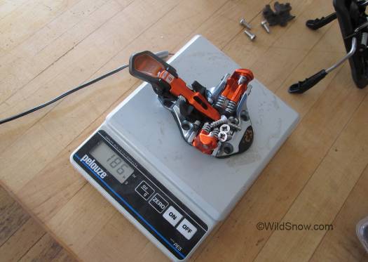 Toe unit weight. Toe unit weight.