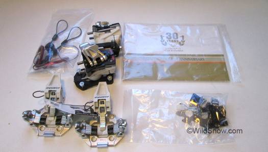 What you get in the ski touring binding box. What you get in the ski touring binding box.
