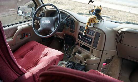 The front area of Steve's 1997 Astro ProVan has airbags, 4 cigarette lighters (excellent for keeping electronic devices charged), CB radio and cup holders. The front area of Steve's 1997 Astro ProVan has airbags, 4 cigarette lighters (excellent for keeping electronic devices charged), CB radio and cup holders.