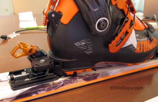 In my opinion a heel-flat-on-ski mode or at least something close to that is essential for ski touring, and Backland has it. In my opinion a heel-flat-on-ski mode or at least something close to that is essential for ski touring, and Backland has it.